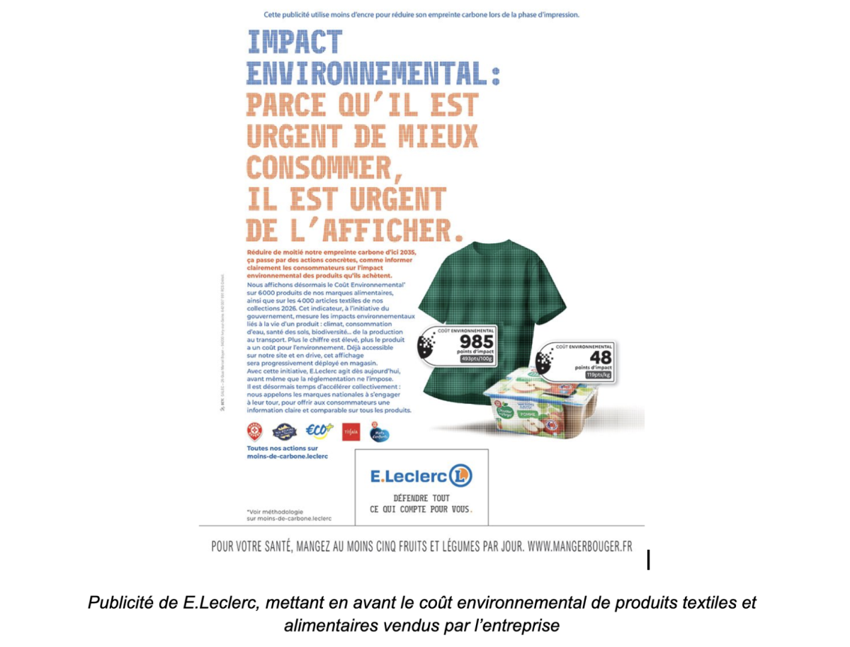 Publicité de E.Leclerc, mettant en avant le coût environnemental de produits textiles et alimentaires vendus par l’entreprise 